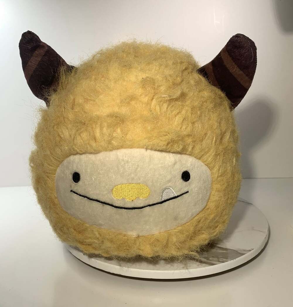 Kangaru Toys Furzerts Benny Banana Cream Pie Stuffed Plush Animal 8"